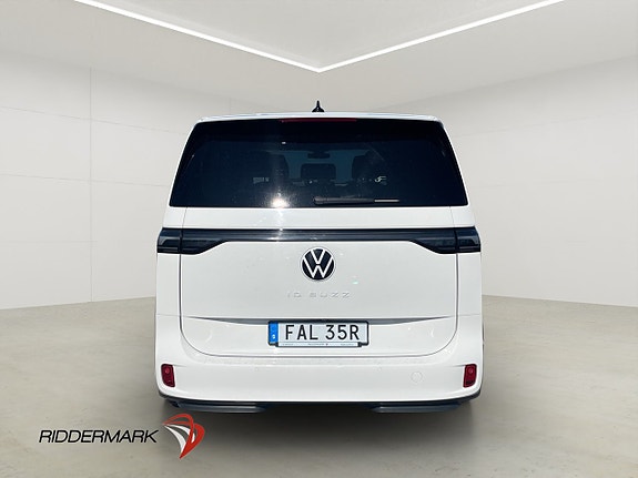 Volkswagen ID. Buzz 8 of 30