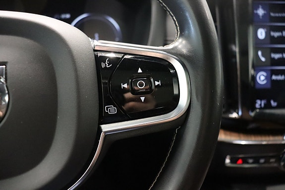 Volvo XC60 19 of 30