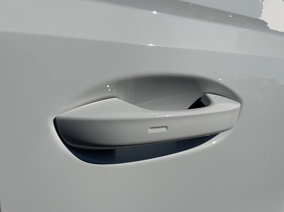 Volkswagen ID. Buzz 29 of 30