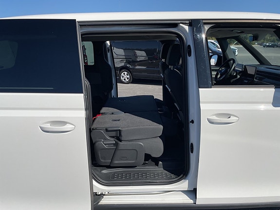 Volkswagen ID. Buzz 15 of 30