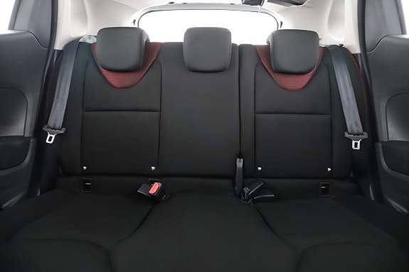 Renault Clio 16 of 30