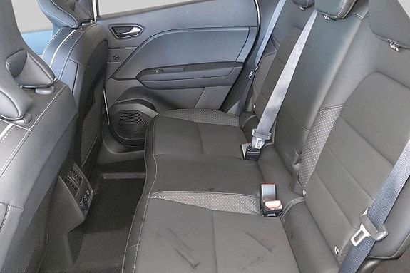 Mitsubishi ASX 7 of 10