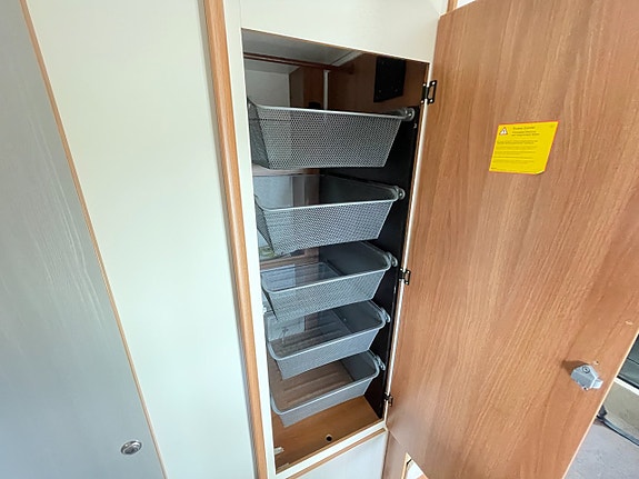RIMOR Dynamic / Automat / 6 bäddar / 6bältad / Maxxfan / B-kort / 17 of 27