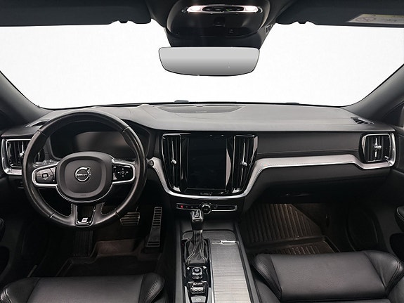 Volvo V60 14 of 30