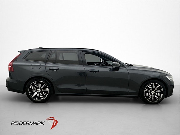 Volvo V60 9 of 30
