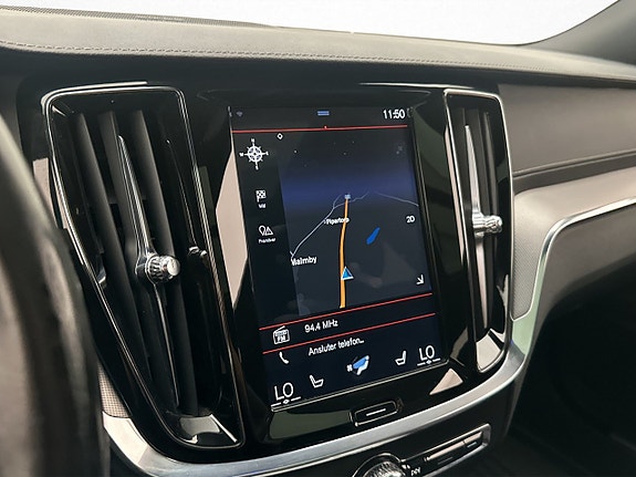 Volvo V60 25 of 30