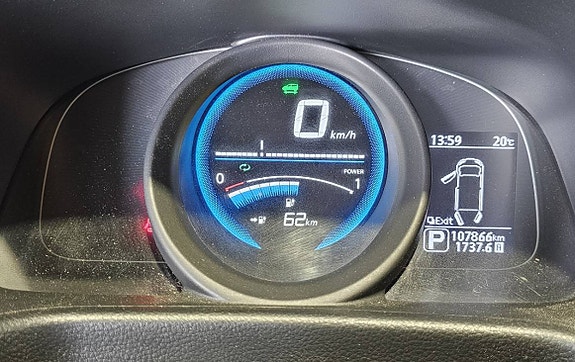 Nissan e-NV200 10 of 14