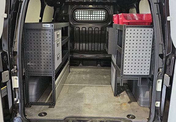 Nissan e-NV200 6 of 14