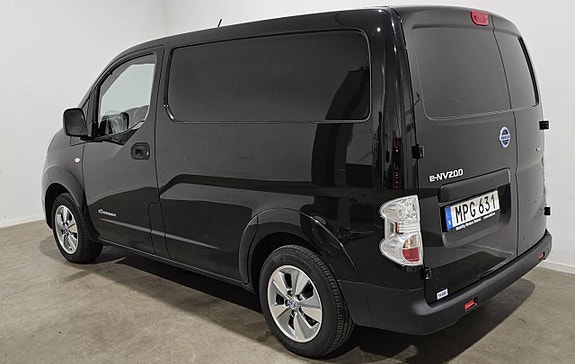 Nissan e-NV200 5 of 14