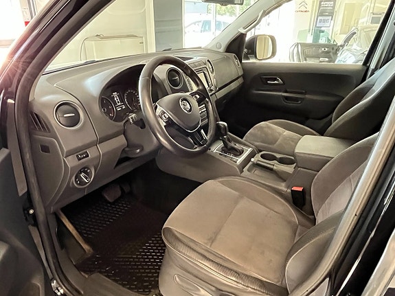 Volkswagen Amarok 7 of 11