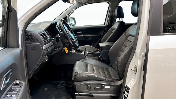 Volkswagen Amarok 11 of 24