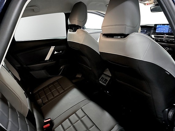 Citroen C4 15 of 19