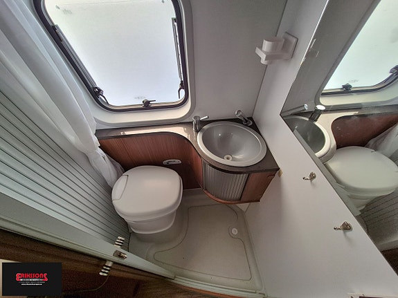 Adria TWIN 6M 7 of 11