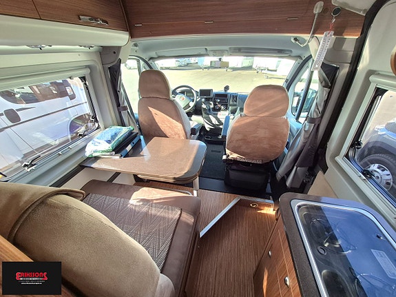 Adria TWIN 6M 3 of 11