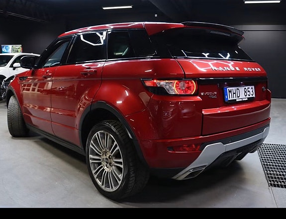 Land Rover Range Rover Evoque 2 of 8