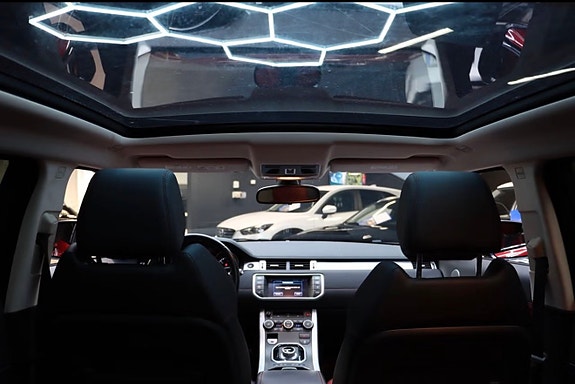 Land Rover Range Rover Evoque 7 of 8