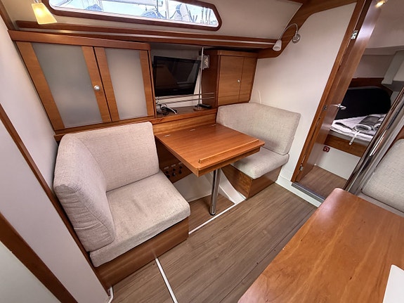 Hanse 370 8 of 10