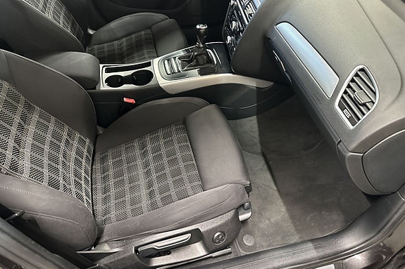 Audi A4 10 of 24