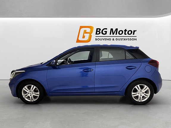 Hyundai i20 7 of 18