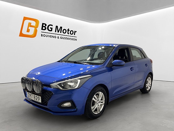 Hyundai i20 8 of 18