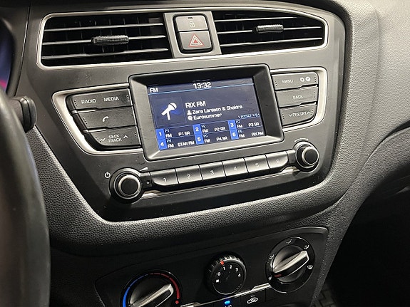 Hyundai i20 17 of 18