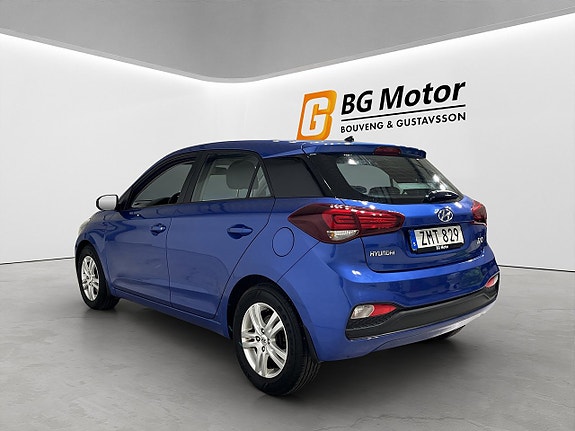 Hyundai i20 6 of 18