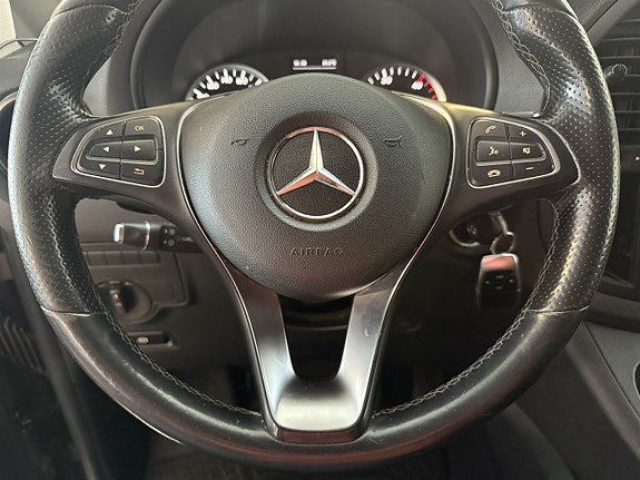 Mercedes-Benz Vito 119 11 of 13