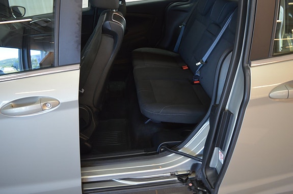 Ford B-MAX 14 of 15