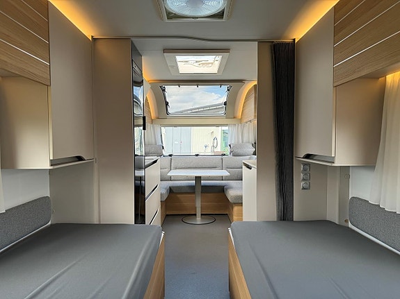 Adria ADORA 572 UT Långbäddar 10 of 15