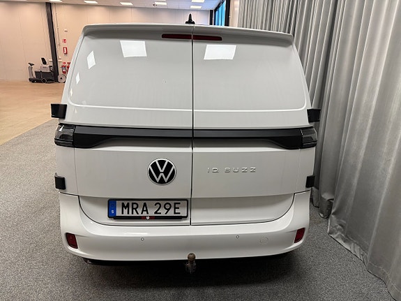 Volkswagen ID. Buzz 4 of 13