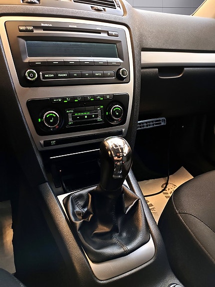 Skoda Octavia 18 of 21