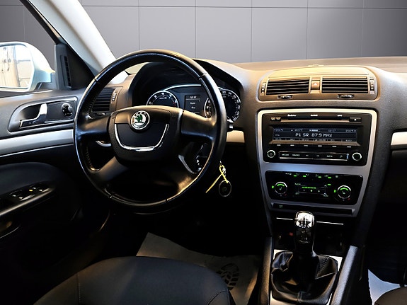 Skoda Octavia 17 of 21