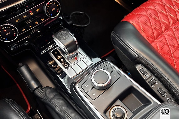 Mercedes-Benz G63 14 of 17