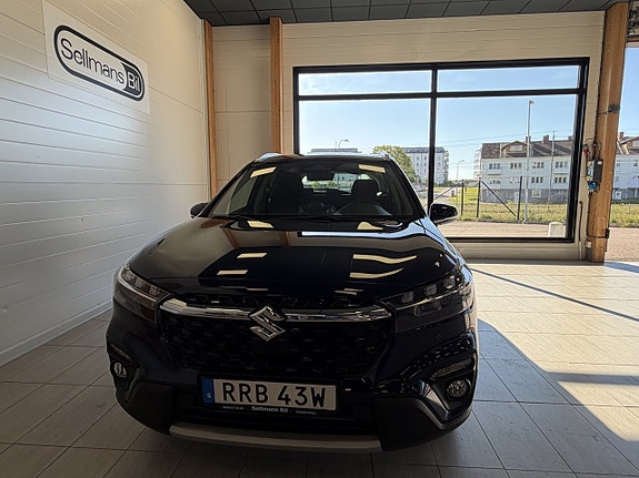 Suzuki S-Cross 3 of 18