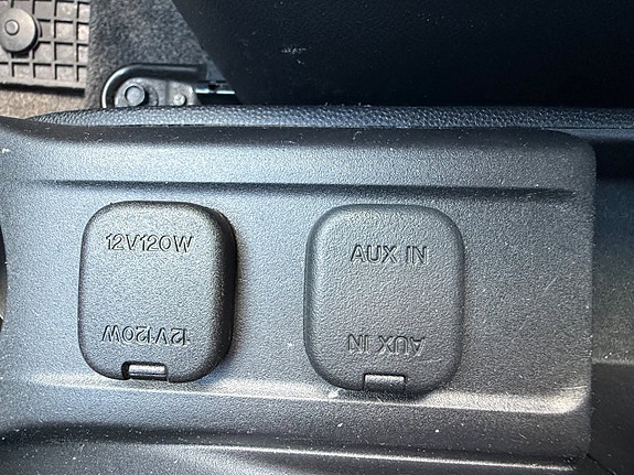 Mazda 2 18 of 21