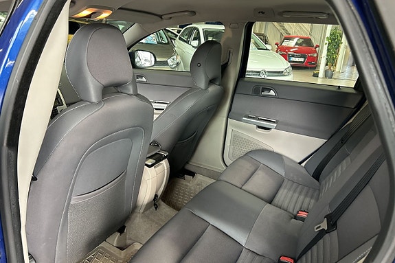 Volvo V50 23 of 29
