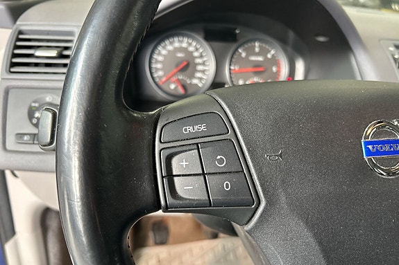 Volvo V50 15 of 29