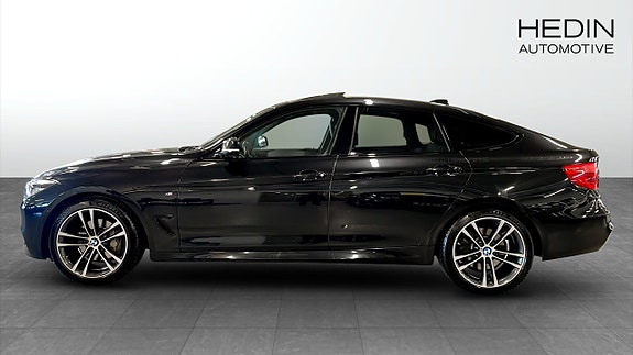 BMW 340i 6 of 9