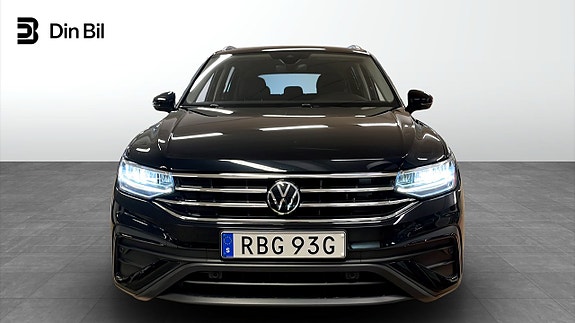Volkswagen Tiguan Allspace 4 of 12