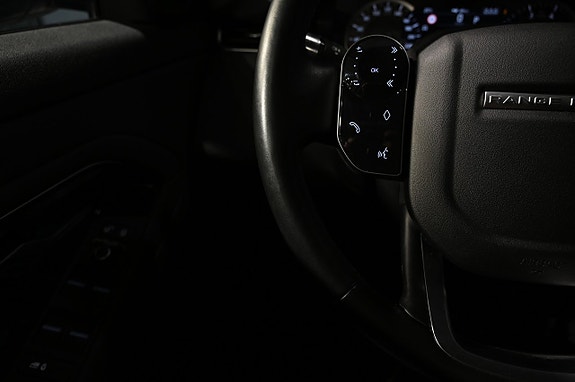 Land Rover Range Rover Evoque 12 of 17