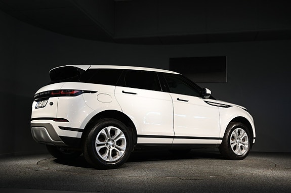 Land Rover Range Rover Evoque 6 of 17