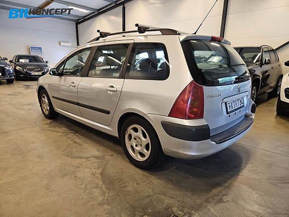 Peugeot 307 3 of 12