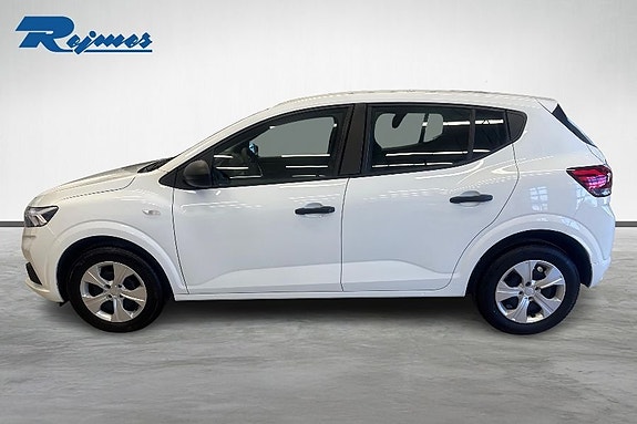 Dacia Sandero 2 of 17