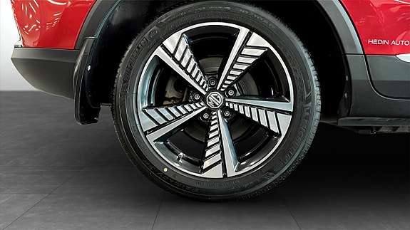 MG ZS 9 of 9