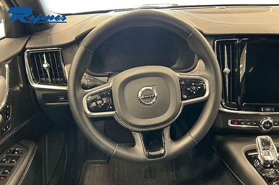 Volvo V90 8 of 18