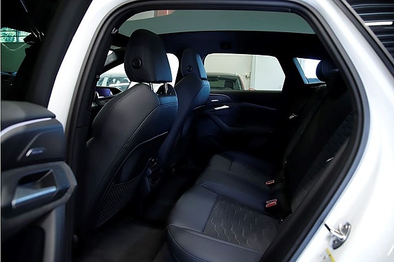 Audi A6 9 of 19