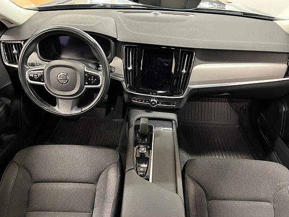 Volvo V90 11 of 17