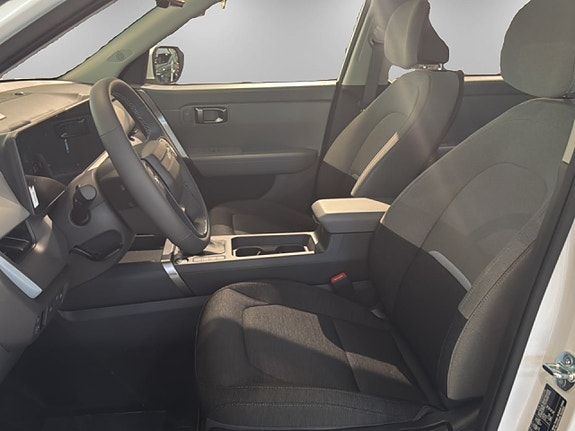 Kia Seltos 8 of 14