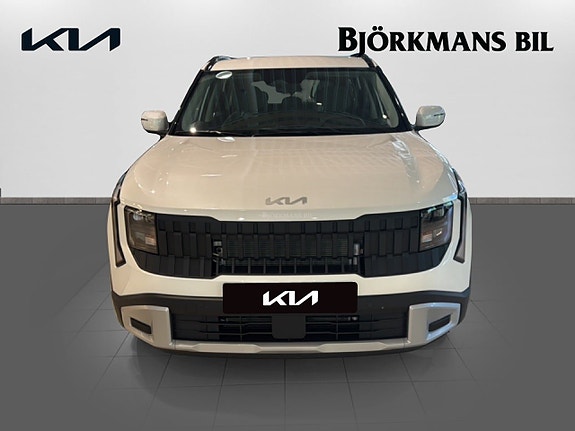 Kia Seltos 2 of 14