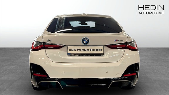 BMW i4 7 of 9